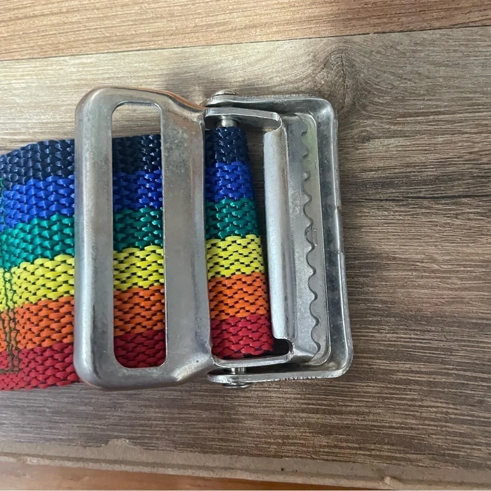 Vintage rainbow belt lobster claw buckle length 72” really long